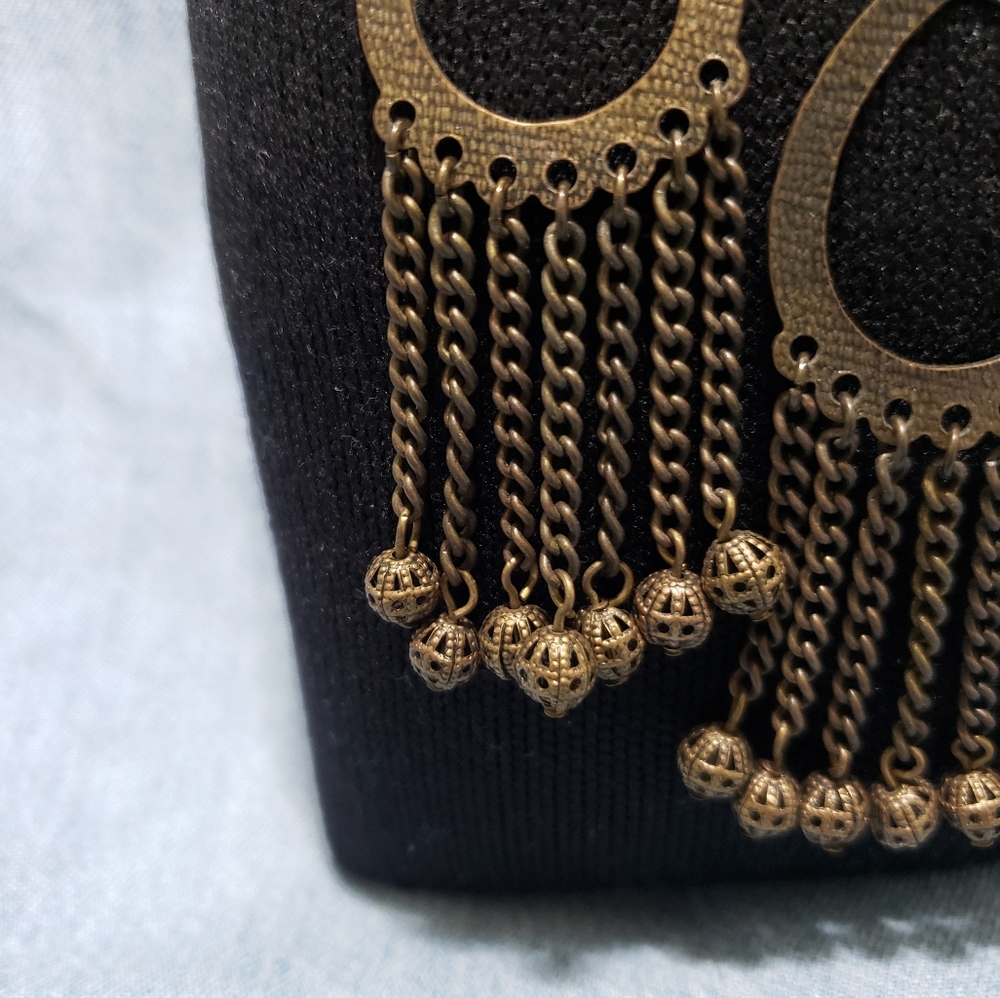 Earrings - Picture 3 of 4